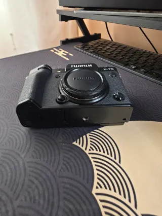 Fujifilm X-T5 Cuerpo — Nueva