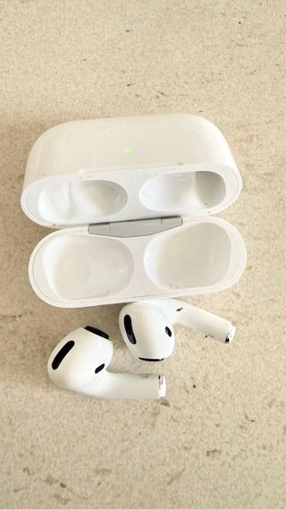 AirPods Pro (1ª Gen) + Estuche