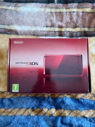 Scatola Nintendo 3DS Rossa