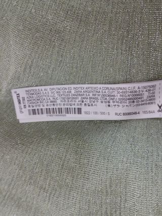 Blusa Zara verde hombros descubiertos