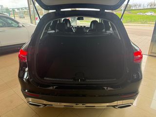 Mercedes-Benz GLC220 *4MATIC* NUEVO MODELO 2023