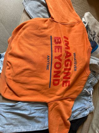 Sudadera Zara Naranja Niño 9-10 años
