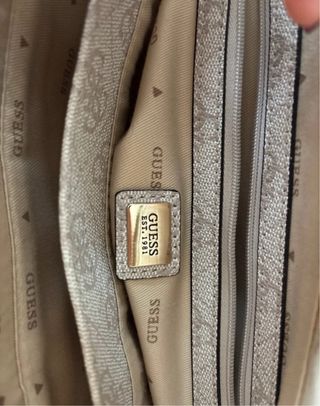 Bolso Guess Shopper en perfecto estado