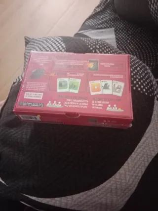 Exploding Kittens Edición NSFW