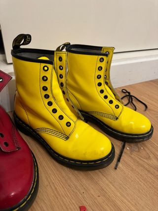 Botas Dr. Martens Talla 38 (Rojo y Amarillo)