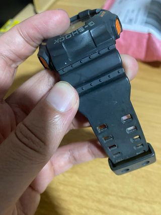 Reloj Casio G-Shock 5146 Negro Naranja