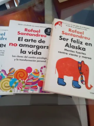Lote de libros del psicólogo Santandreu.28€ el lot