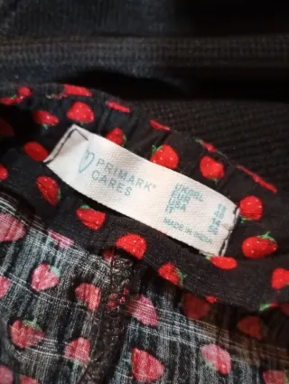 Falda estampada fresas