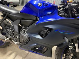 Yamaha R7 A2