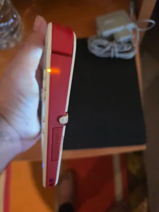 Nintendo 2DS Bianca + Yo-Kai Watch 2 + Caricatore