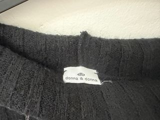 Maglione scollo bardò con paillettes