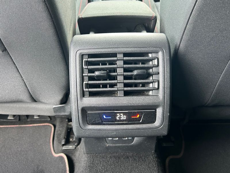 Volkswagen Golf 2021, foto 12