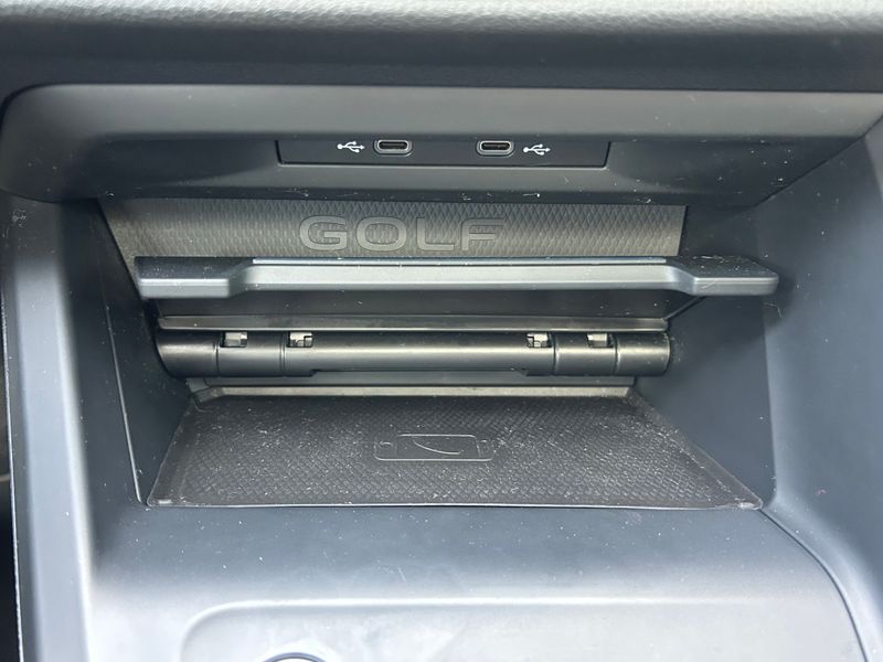 Volkswagen Golf 2021, foto 23