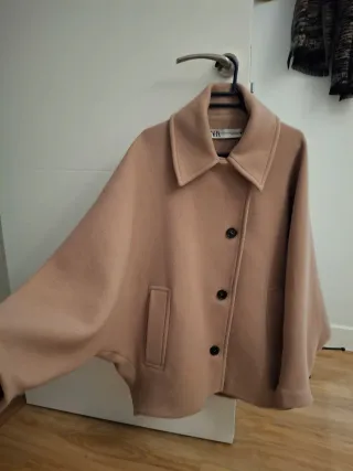 Abrigo lana MANTECO camel de Zara
