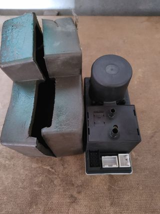 Compressor fecho central Audi A4 B5 1.9 TDI