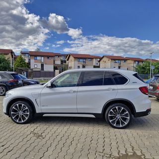 BMW X5 2017 4.0e iPerformace con 60000km