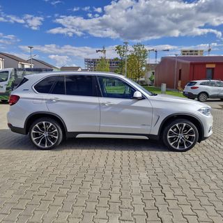 BMW X5 2017 4.0e iPerformace con 60000km