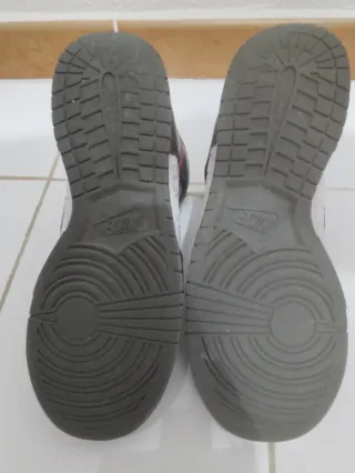 Zapatillas Nike Dunk High Gris y Blanco