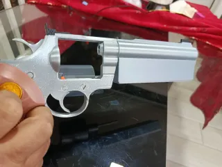 Pistola Cosplay Resident Evil Silver Serpent