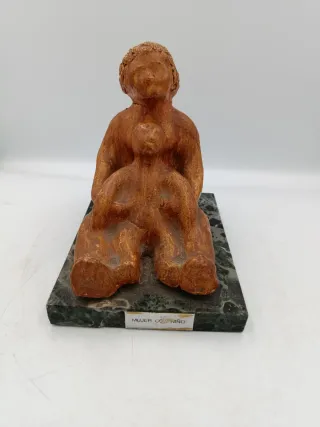 ESCULTURA DE ALBERTO GRACIA "ESKARRI"