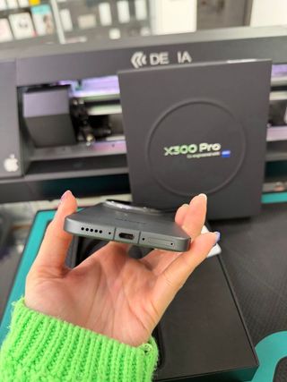 Vivo X300 Pro 512GB+ kit fotografico COME NUOVO