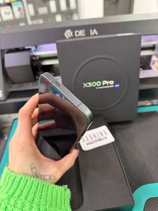 Vivo X300 Pro 512GB+ kit fotografico COME NUOVO