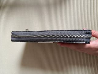 Billetera plateada con purpurina