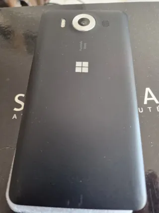 Microsoft Lumia 950 Preto