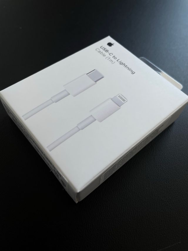 Cavo di Ricarica Apple USB-C a Lightning per iPhone