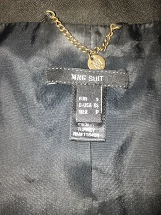 Chaqueta torera de vestir Mango negra Talla S