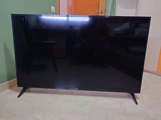TV LG 50” Smart TV