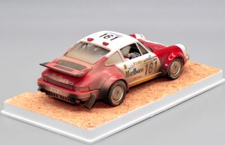 Porsche 911 Baja Aragón 1989 (Fly) efecto sucio