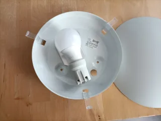 Plafón redondo Ikea cristal y metal