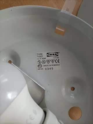 Plafón redondo Ikea cristal y metal