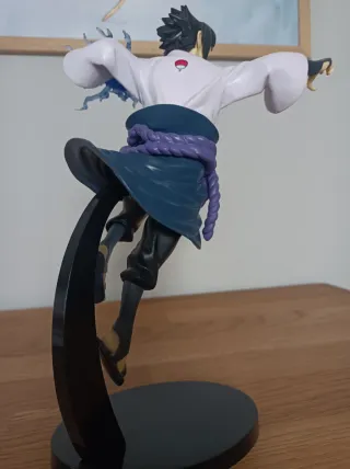 Figura Sasuke Uchiha Naruto