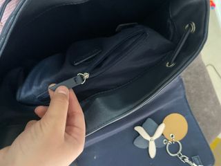 Mochila bolso con un llavero