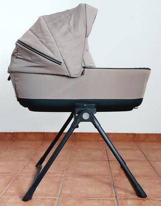 Carrito y capazo Inglesina Aptica XT - poco uso