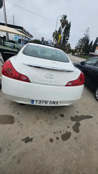Infiniti G37 2009