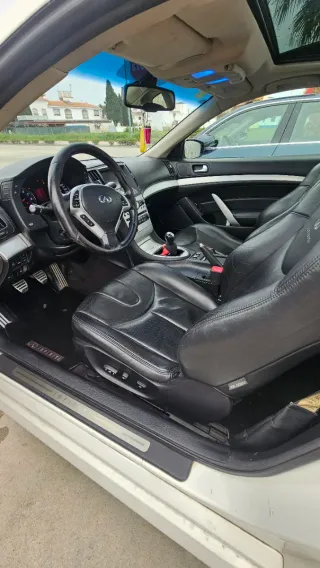 Infiniti G37 2009