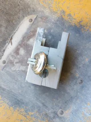 Candado para enganche de remolque