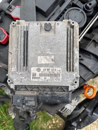 Centralita ECU Golf 5 GTI 1K0 907 115 Q