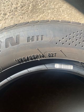 Neumático RoadX 175/65R14