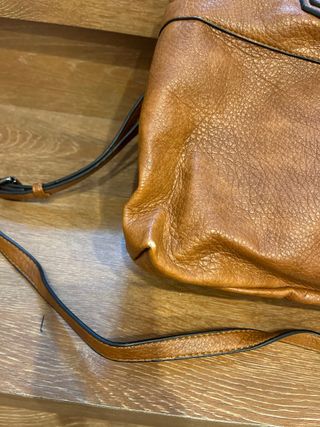 Bolso de hombro Pepemoll marrón