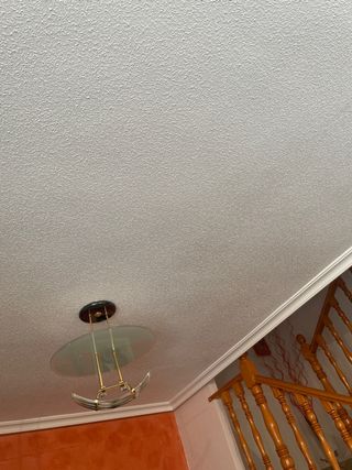 Lámpara de comedor colgante dorada