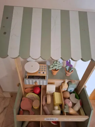 Supermercado de madera para niños