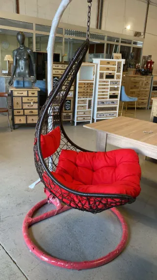 Columpio huevo jardín