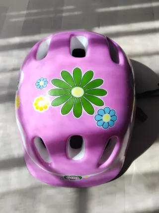 Casco bici infantil flores rosa, talla S