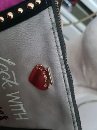 Le Pandorine Tracollina Look with your eyes