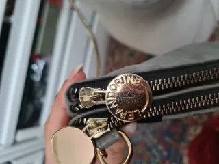 Le Pandorine Tracollina Look with your eyes