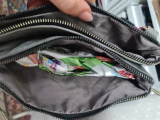 Le Pandorine Tracollina Look with your eyes